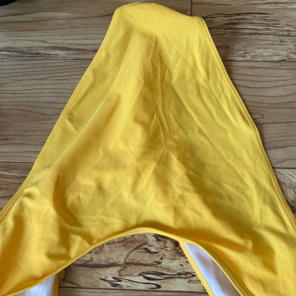 yellow swimsuit size women’s XL so sexy & cute NWT - Picture 8 of 15